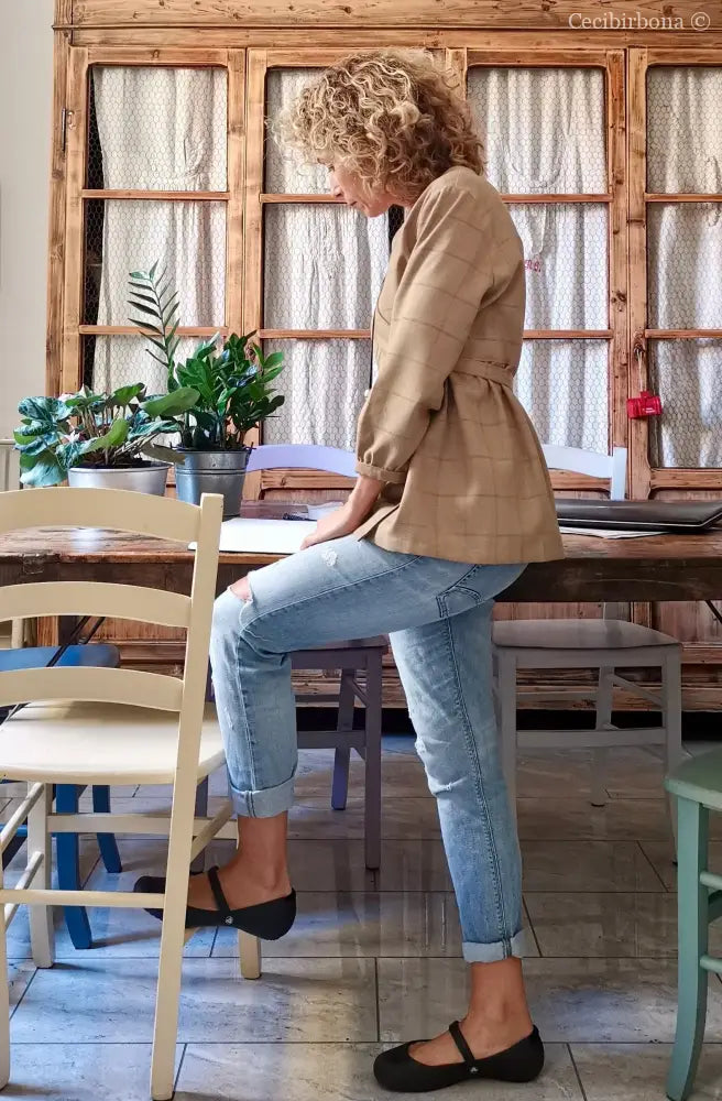 Camicia donna incrociata in lana beige (Ref. 100) camicia donna