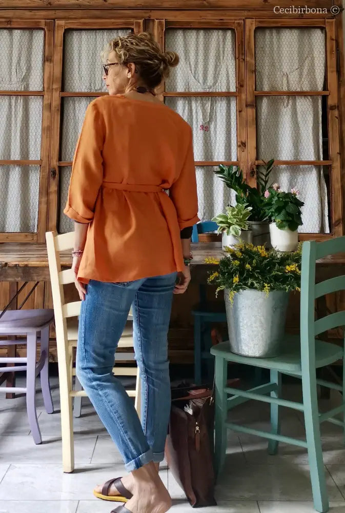 Camicia incrociata in lino arancio con maniche (Ref. 305) camicia donna