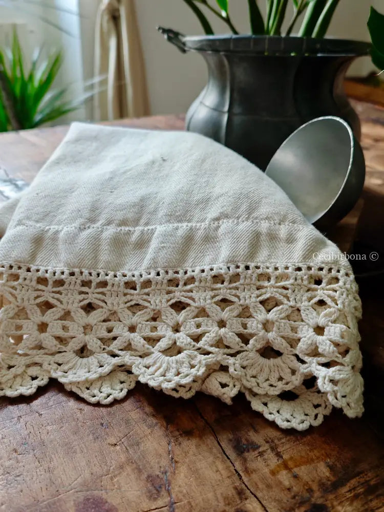 Canovaccio con bordi all’uncinetto accessori cucina