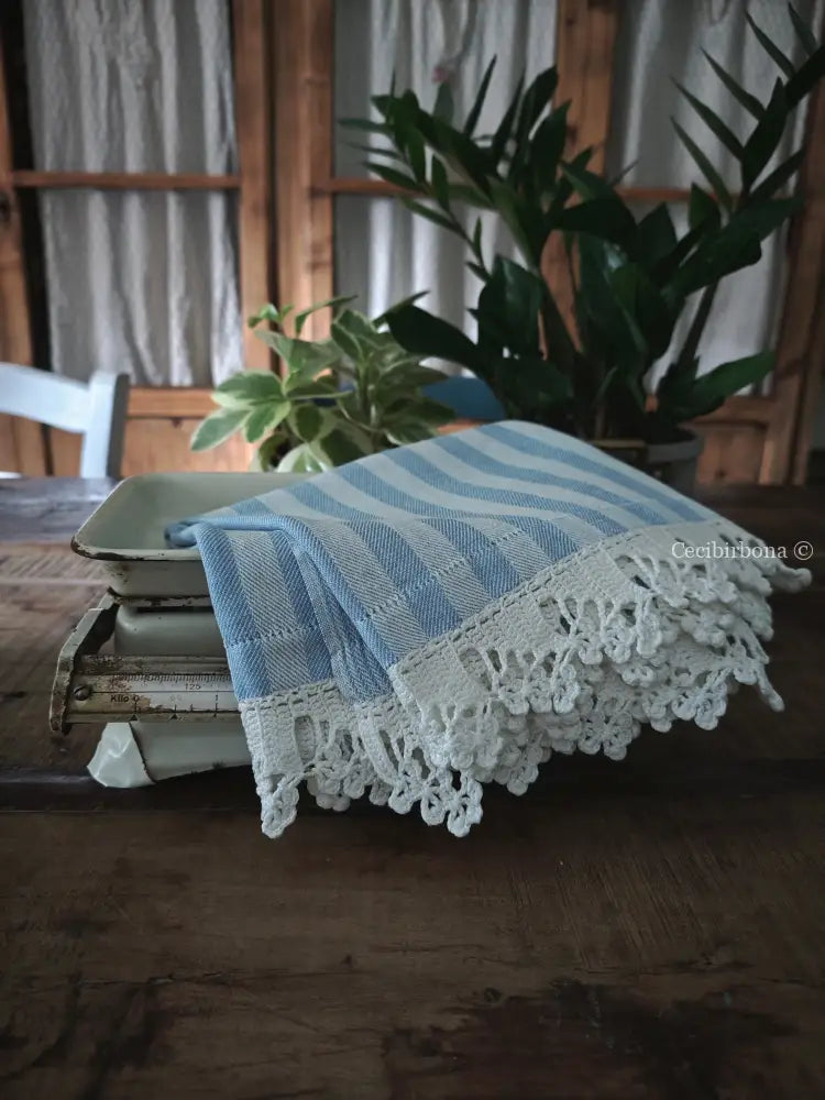 Canovaccio con bordi all’uncinetto accessori cucina