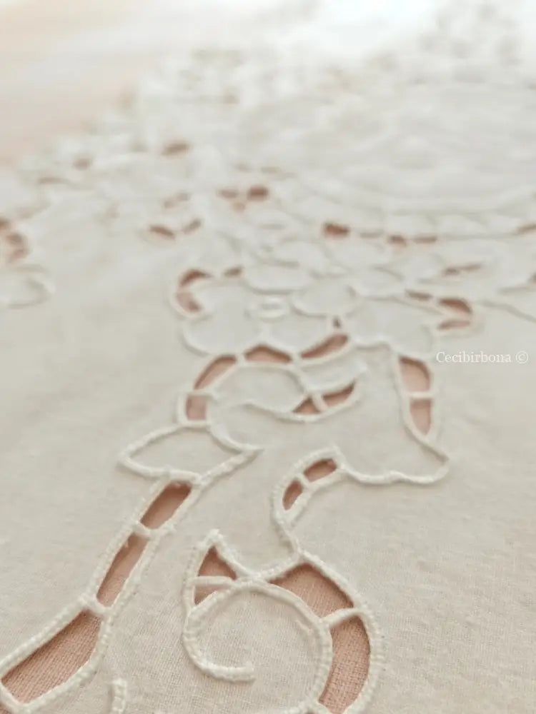 Completo lenzuolo matrimoniale ricamato con federe Lenzuolo matrimoniale rifamato