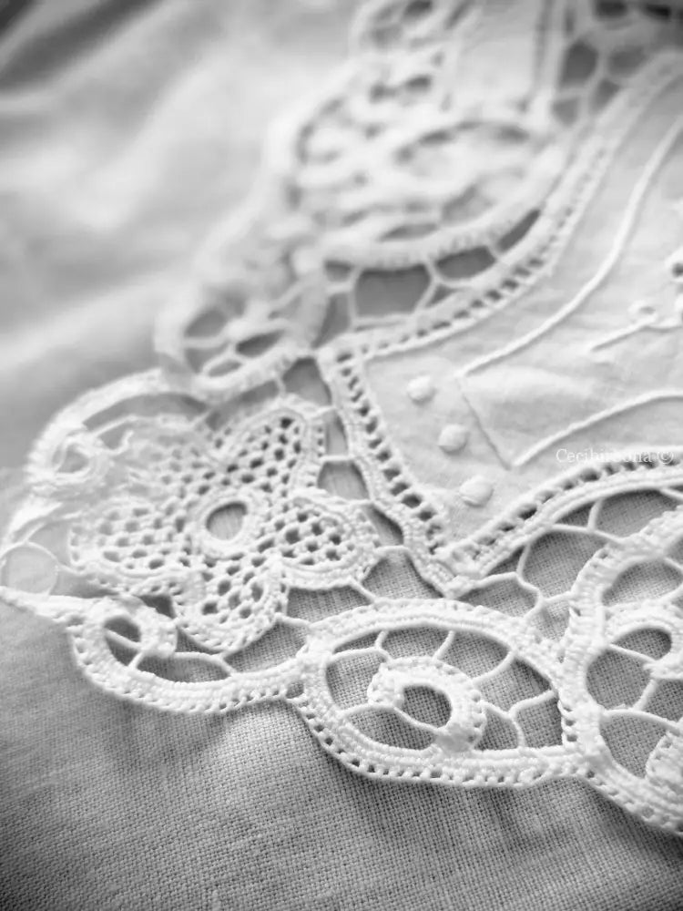 Completo lenzuolo matrimoniale ricamato con federe Lenzuolo matrimoniale rifamato