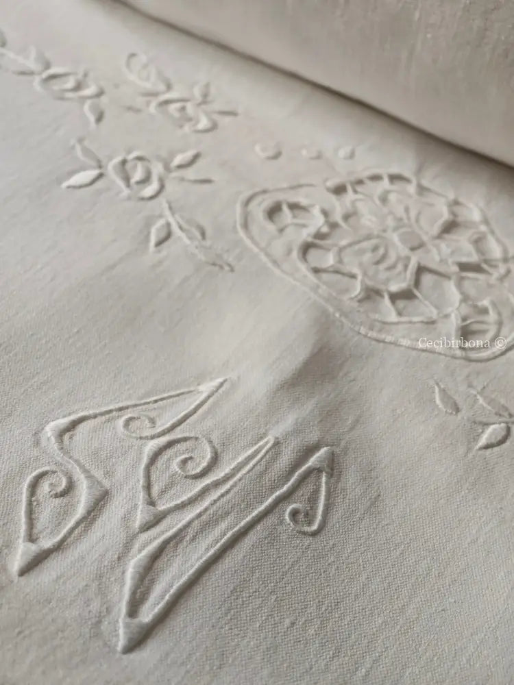 Coppia di federe antiche con ricami e monogramma SN biancheria antica per la casa