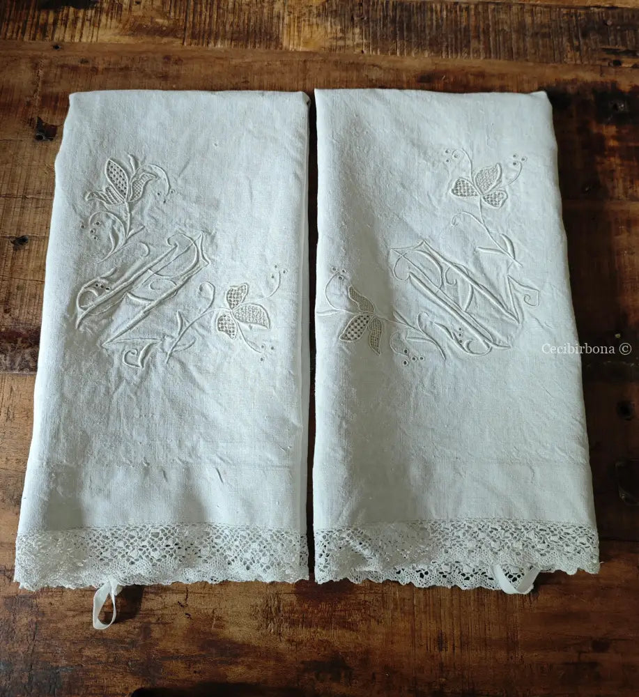 Coppia di federe antiche ricamate in lino “Corredo di Angiolina” biancheria antica per la casa
