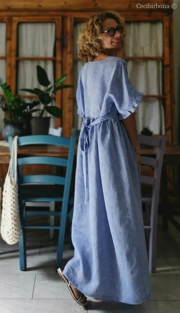 Disponibile in preordine Abito con maniche in lino azzurro abito donna