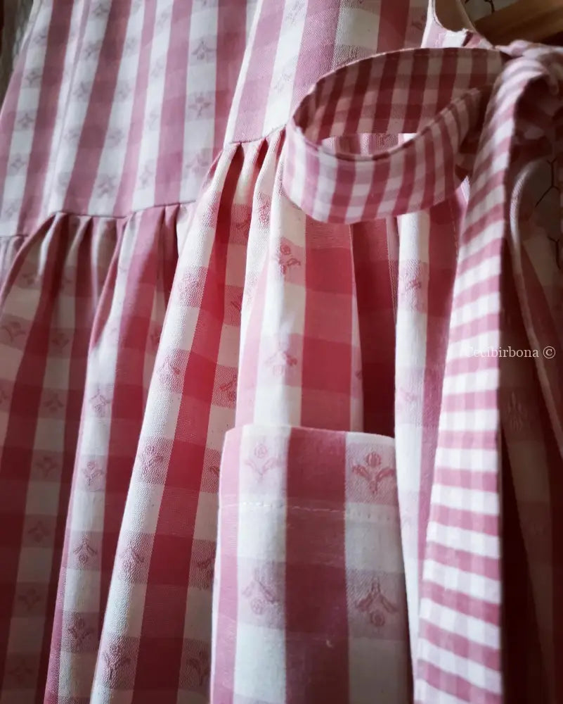 DISPONIBILE IN PREORDINE Grembiule da cucina in cotone a quadri rosa (Rif. 83) grembiule donna tessuti moderni