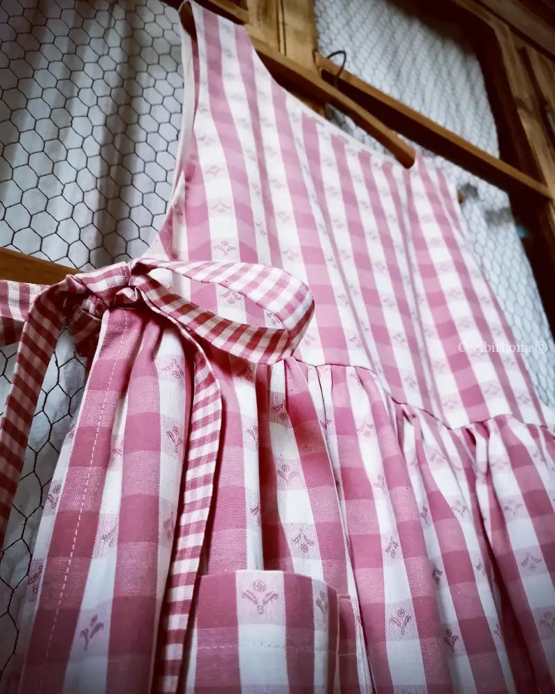 DISPONIBILE IN PREORDINE Grembiule da cucina in cotone a quadri rosa (Rif. 83) grembiule donna tessuti moderni