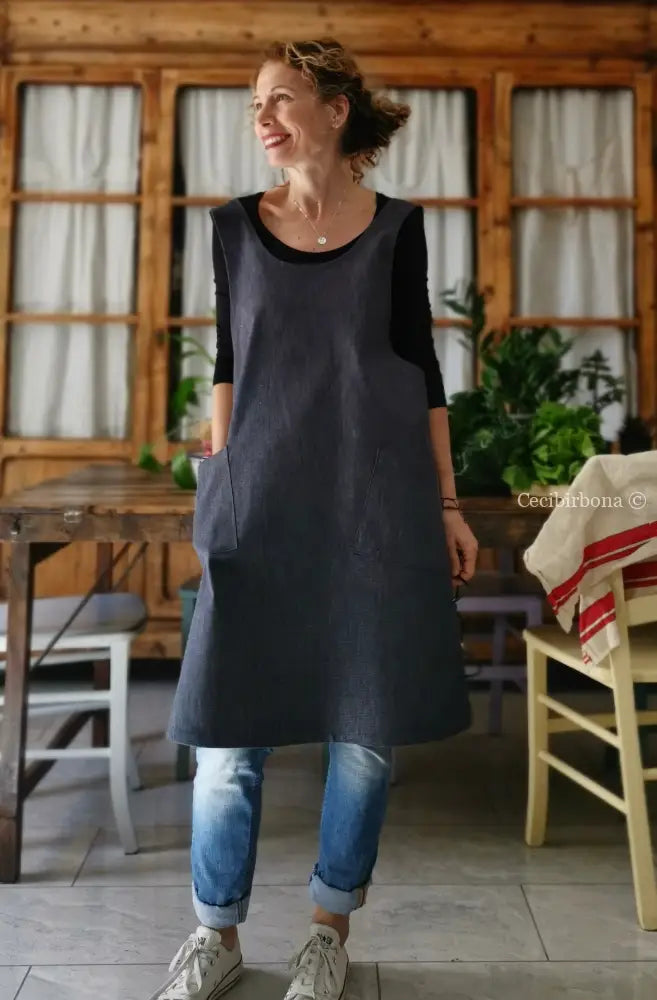Disponibile in preordine Il grembiule da cucina in denim blu in stile giapponese grembiule donna tessuti moderni