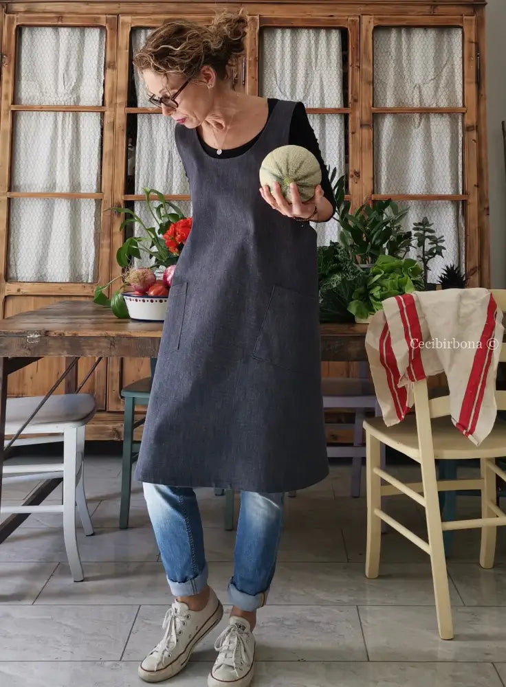 Disponibile in preordine Il grembiule da cucina in denim blu in stile giapponese grembiule donna tessuti moderni