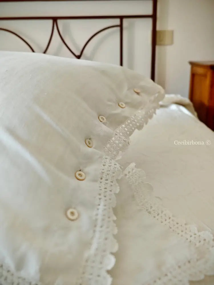 Federe in lino antico con monogramma RV e bordo all’uncinetto biancheria antica per la casa