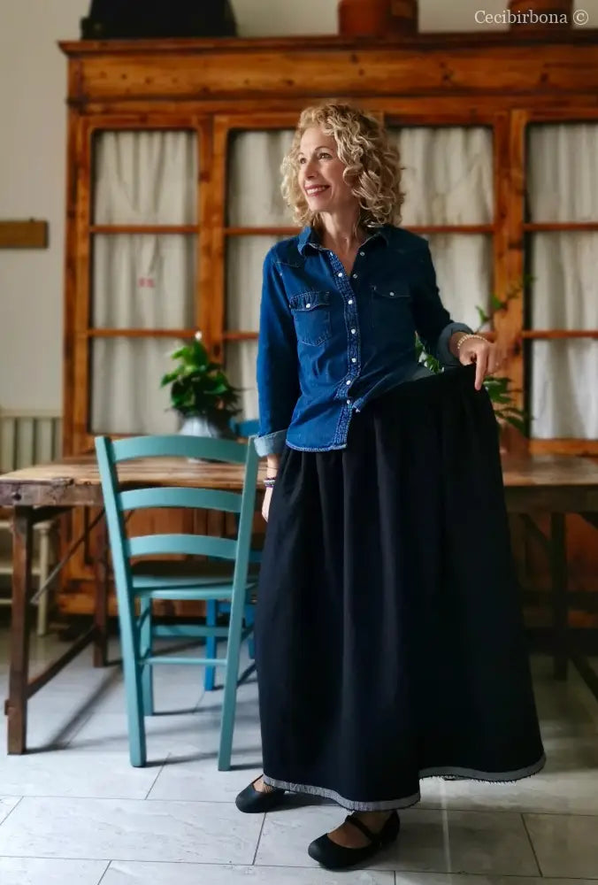 Gonna in lana blu con cimosa (Ref.377) gonna donna