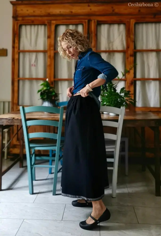 Gonna in lana blu con cimosa (Ref.377) gonna donna