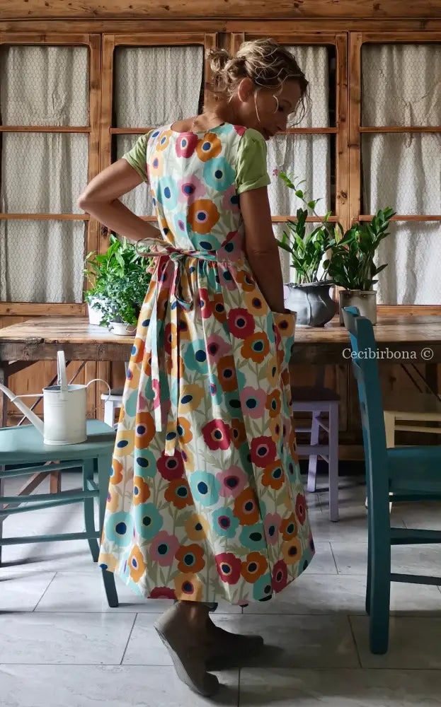 Grembiule a fiori colorati (Ref. 328) grembiule donna tessuti moderni
