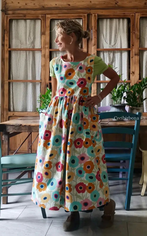 Grembiule a fiori colorati (Ref. 328) grembiule donna tessuti moderni