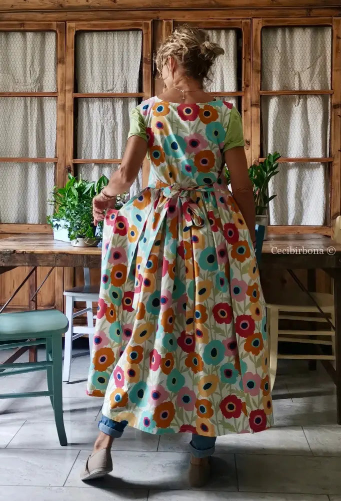 Grembiule a fiori colorati (Ref. 328) grembiule donna tessuti moderni
