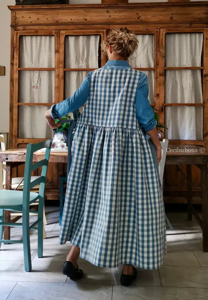 Grembiule a quadri azzurro polveroso (Ref. 398) grembiule donna tessuti moderni