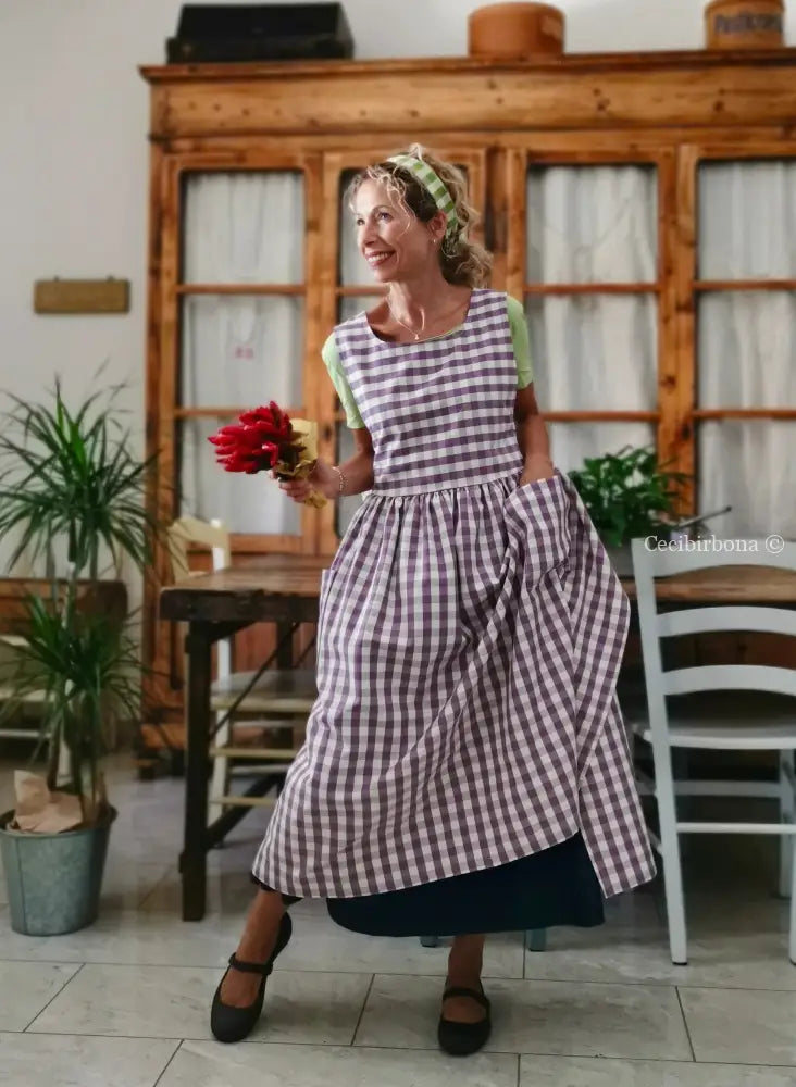 Grembiule a quadri viola (Ref. 418) grembiule donna tessuti moderni