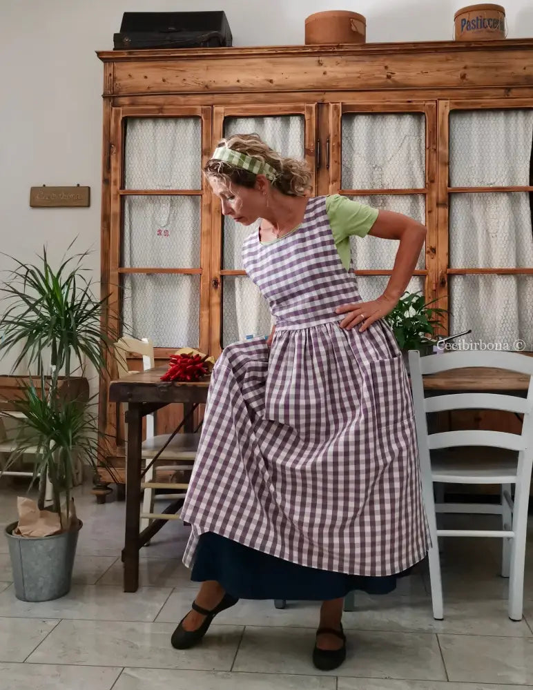 Grembiule a quadri viola (Ref. 418) grembiule donna tessuti moderni