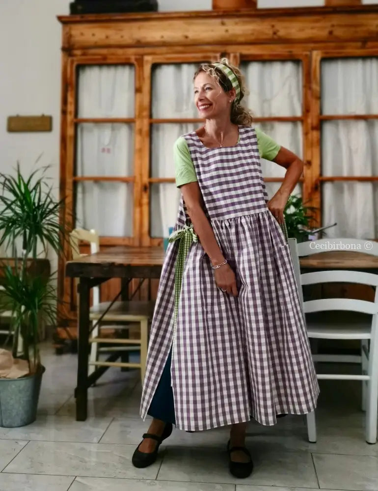 Grembiule a quadri viola (Ref. 418) grembiule donna tessuti moderni