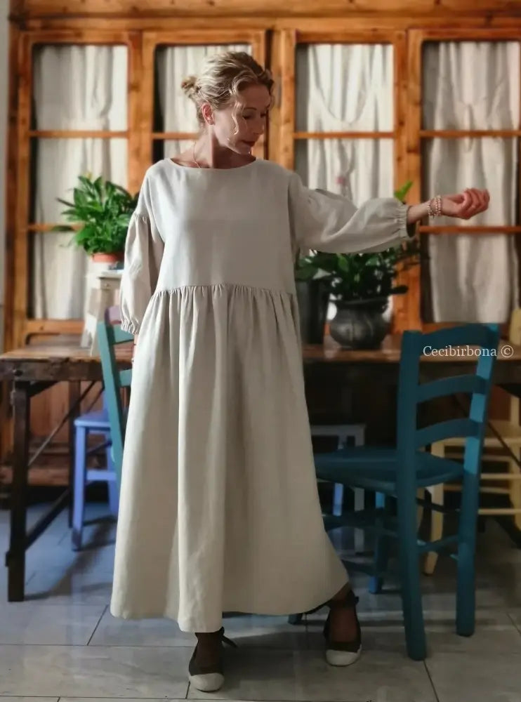 Grembiule abito con maniche e apertura posteriore (Ref. 307) grembiule donna tessuti moderni