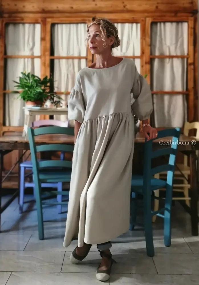 Grembiule abito con maniche e apertura posteriore (Ref. 307) grembiule donna tessuti moderni