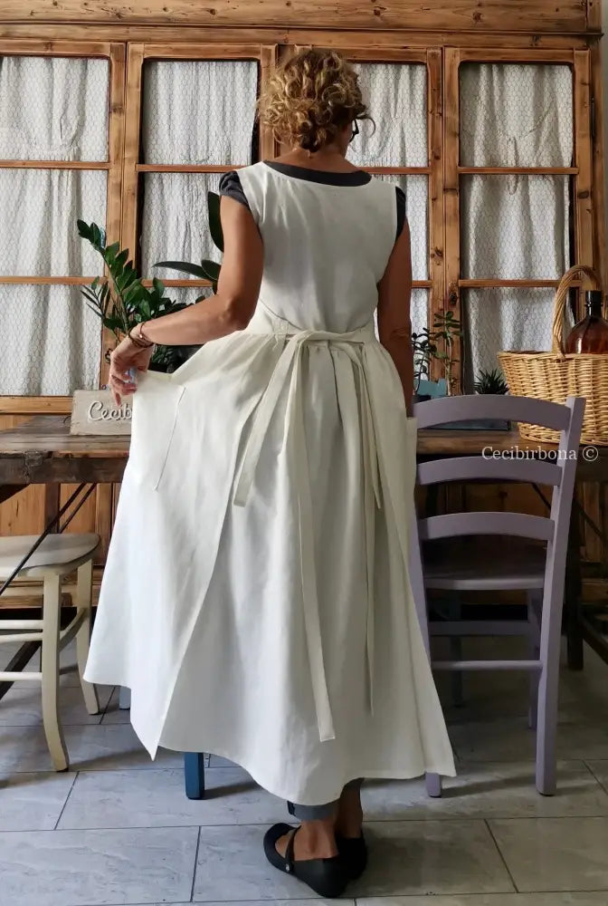 Grembiule abito in lino panna (Ref. 34) grembiule donna tessuti moderni