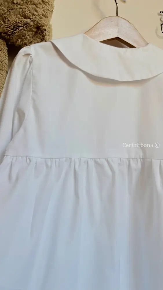 Grembiule bianco per asilo con rouches e fiore - grembiule asilo bimba