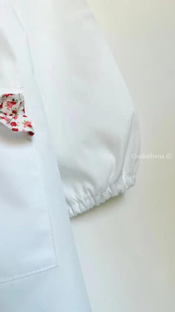 Grembiule bianco per asilo con rouches e fiore - grembiule asilo bimba