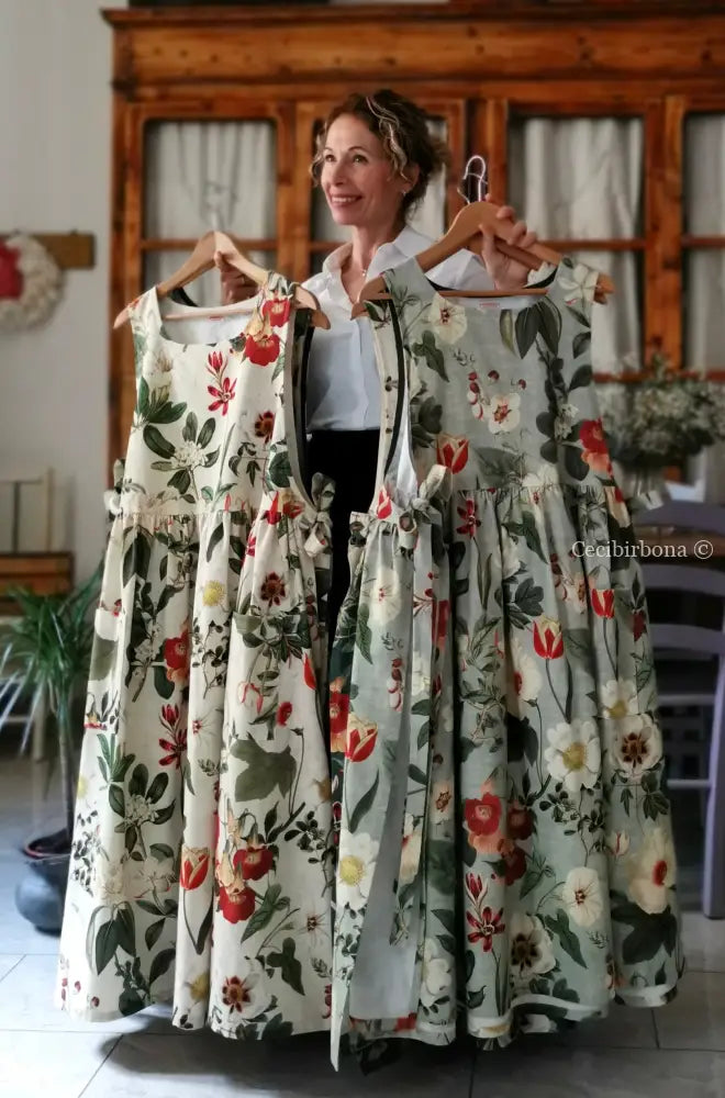 Grembiule “Botanica” in cotone crema (Ref. 482) grembiule donna tessuti moderni