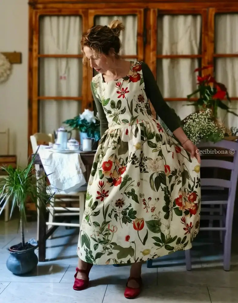 Grembiule “Botanica” in cotone crema (Ref. 482) grembiule donna tessuti moderni