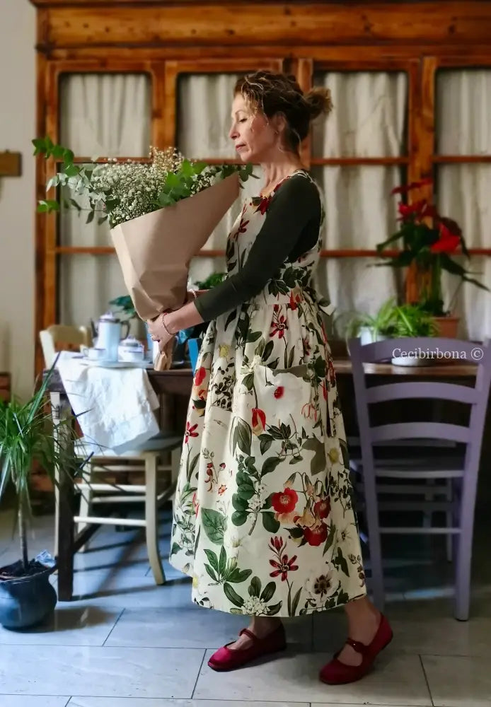 Grembiule “Botanica” in cotone crema (Ref. 482) grembiule donna tessuti moderni