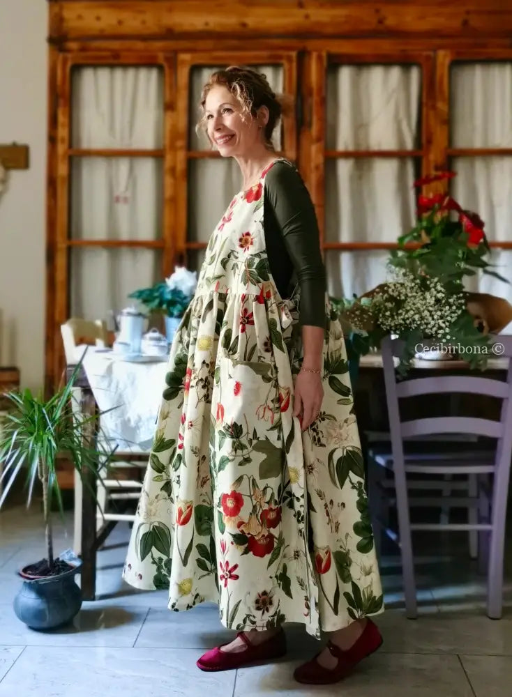 Grembiule “Botanica” in cotone crema (Ref. 482) grembiule donna tessuti moderni