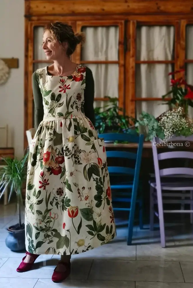 Grembiule “Botanica” in cotone crema (Ref. 482) grembiule donna tessuti moderni