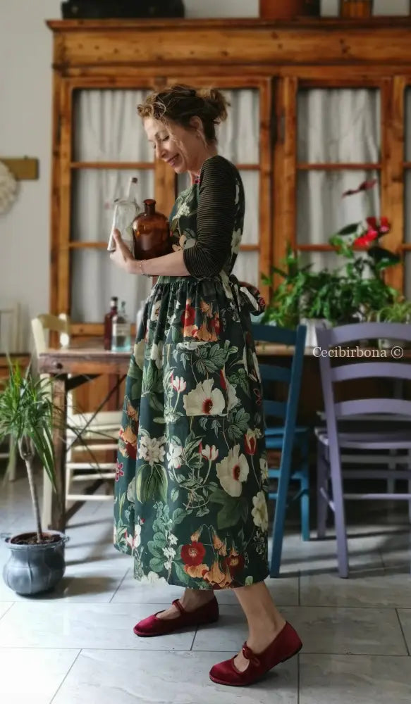 Grembiule “Botanica” in cotone verde (Ref. 502) grembiule donna tessuti moderni