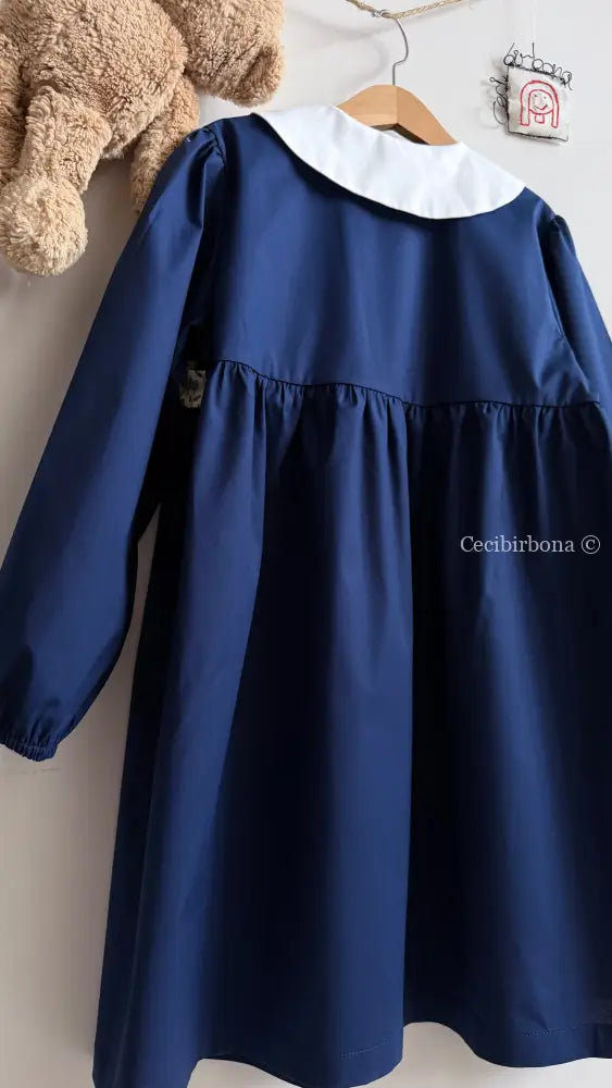 Grembiule con i tulipani azzurri e la rouche - grembiule scuola bimba