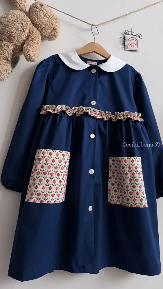 Grembiule con i tulipani rosa e la rouche - grembiule scuola bimba