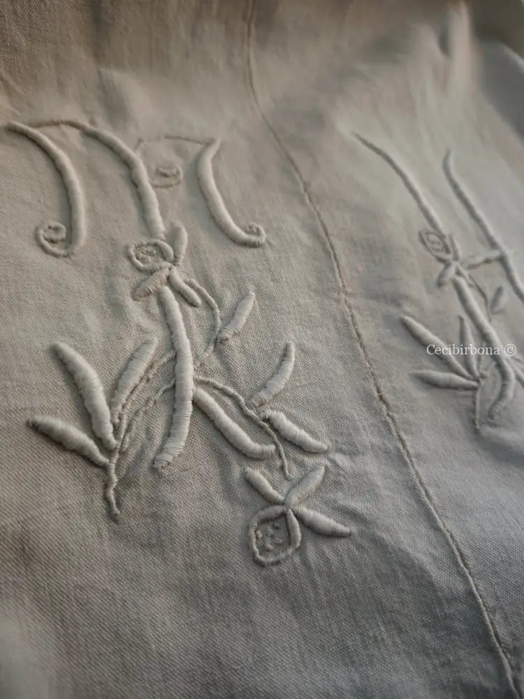 Grembiule con monogramma TH (Ref. 473) grembiule donna tessuti antichi