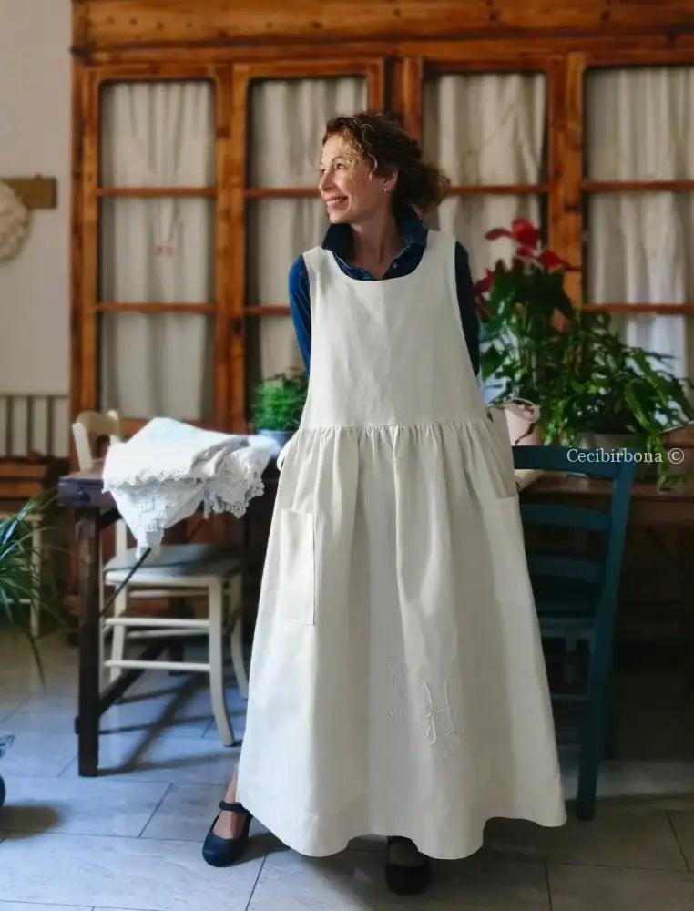 Grembiule con monogramma TH (Ref. 473) grembiule donna tessuti antichi