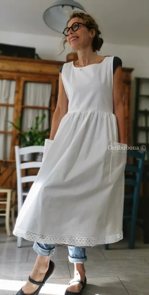 Grembiule da cucina con pizzo e monogramma LC (Ref. 03) grembiule donna tessuti antichi