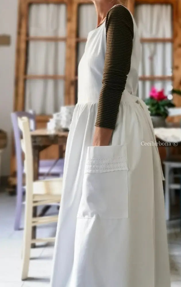 Grembiule da cucina con pizzo e monogramma PT (Ref. 09) grembiule donna tessuti antichi