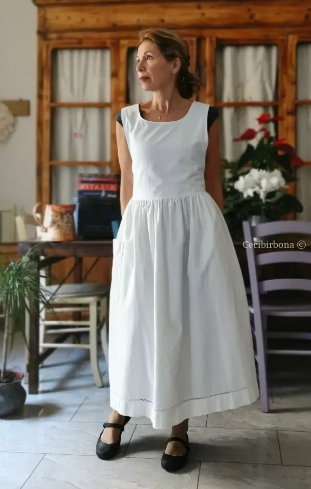 Grembiule da cucina con sfilatura e monogramma N (Ref. 501) grembiule donna in tessuto antico