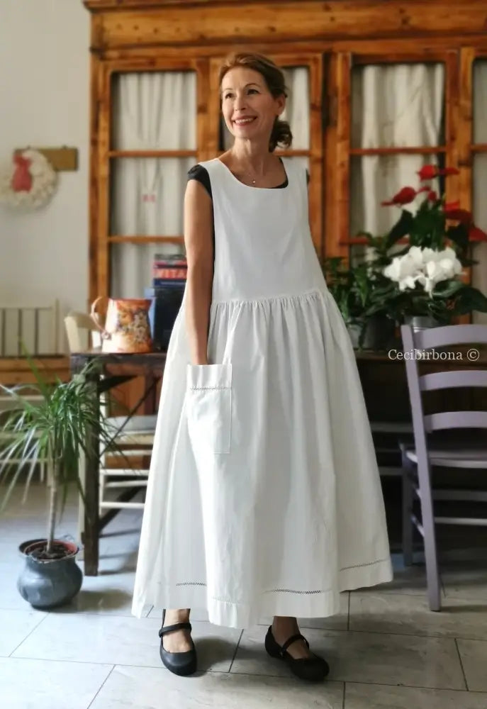 Grembiule da cucina con sfilatura e monogramma N (Ref. 501) grembiule donna in tessuto antico