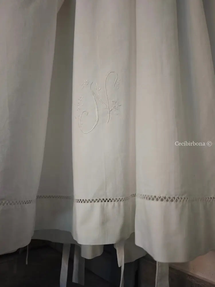 Grembiule da cucina con sfilatura e monogramma N (Ref. 501) grembiule donna in tessuto antico