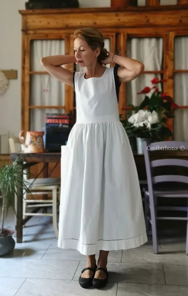 Grembiule da cucina con sfilatura e monogramma N (Ref. 501) grembiule donna in tessuto antico