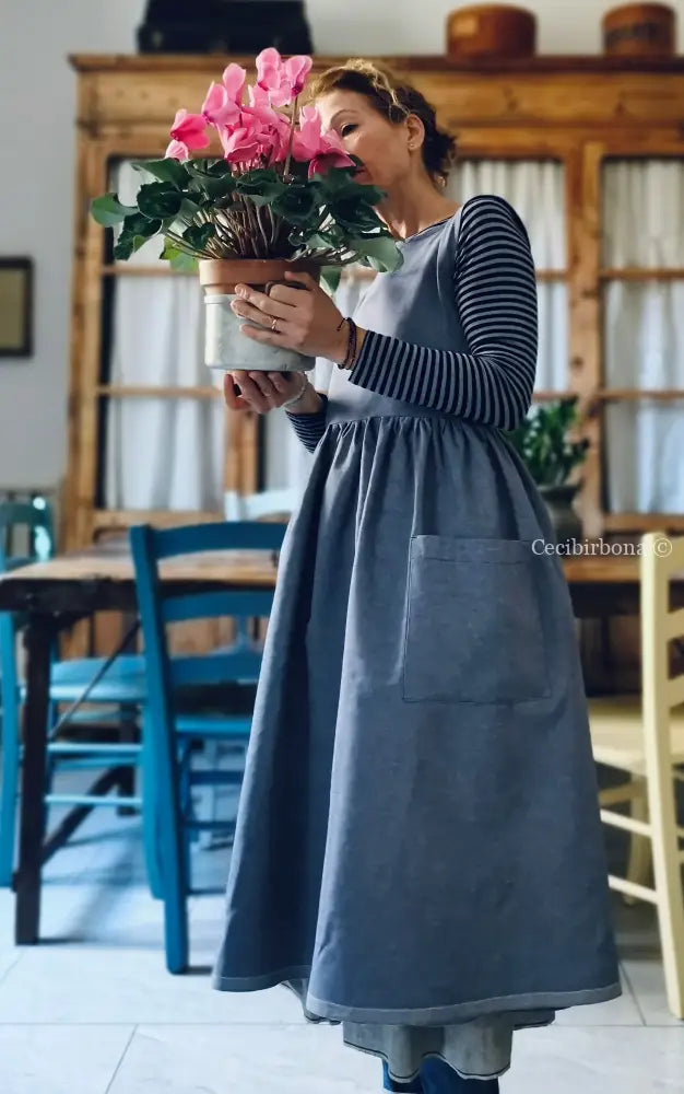 Grembiule da cucina in cotone blu marino (Rif. 84) grembiule donna tessuti moderni