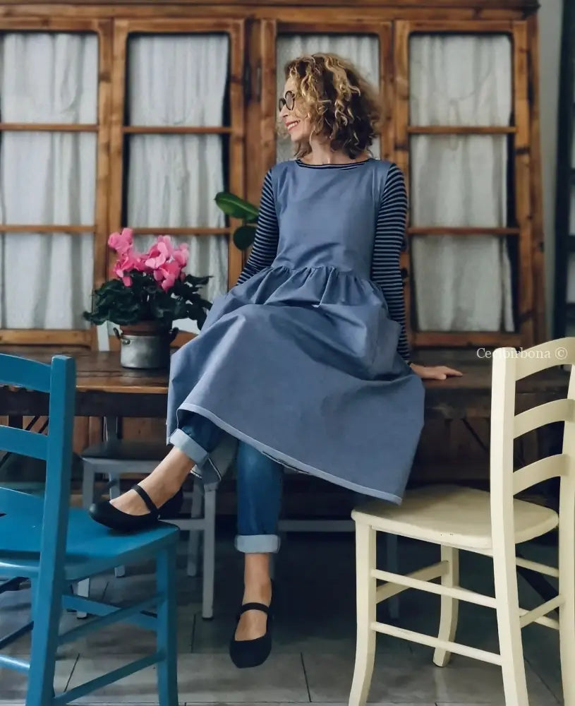 Grembiule da cucina in cotone blu marino (Rif. 84) grembiule donna tessuti moderni