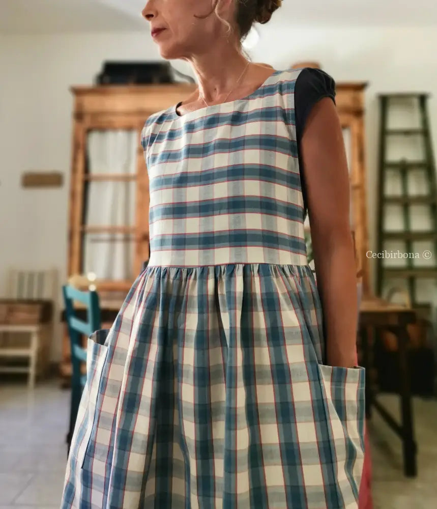 Grembiule da cucina in cotone tartan celeste (Ref. 75) grembiule donna tessuti moderni