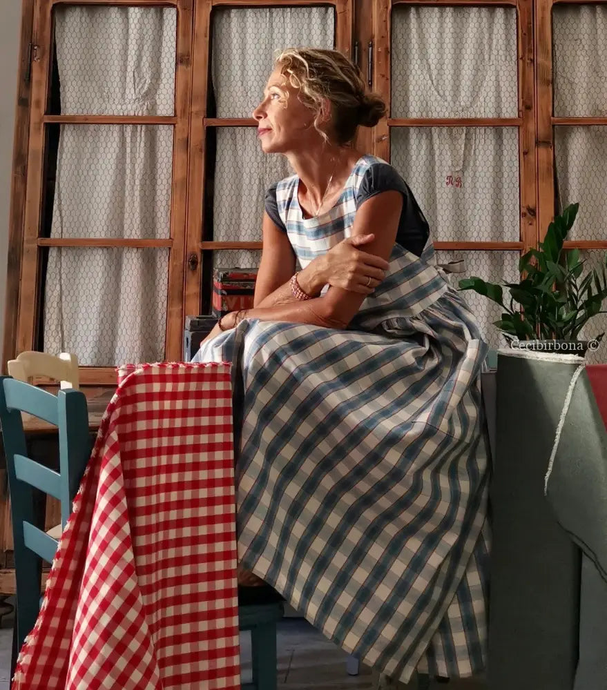 Grembiule da cucina in cotone tartan celeste (Ref. 75) grembiule donna tessuti moderni