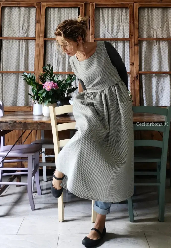 Grembiule da cucina in lino a quadrettini grigi (Ref. 137) grembiule donna tessuti moderni