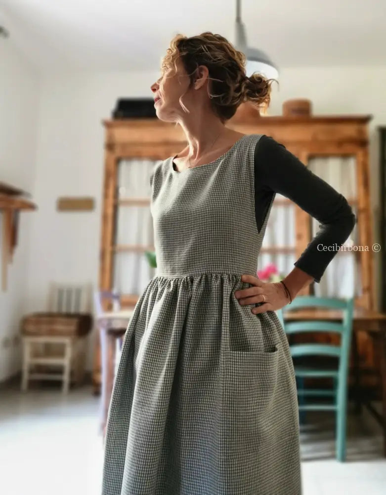 Grembiule da cucina in lino a quadrettini grigi (Ref. 137) grembiule donna tessuti moderni